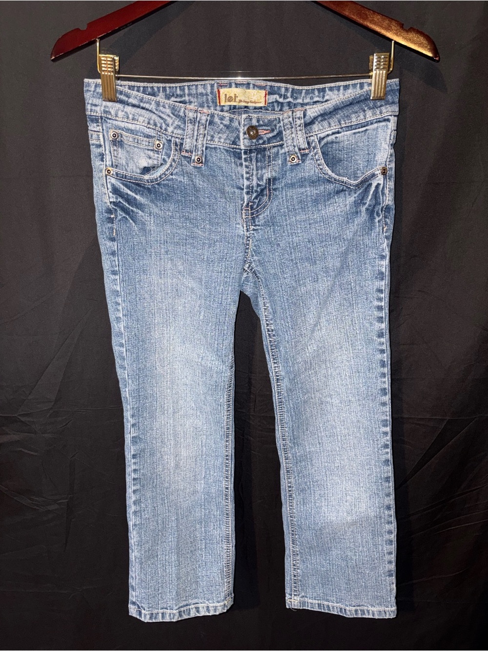 Y2K Vintage l.e.i. Embroidered Denim Capris
